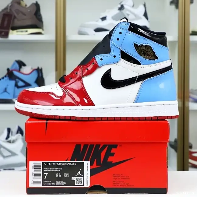 Kimikick JORDAN HIGH 'FEARLESS' RETRO 1 AIR OG 0808